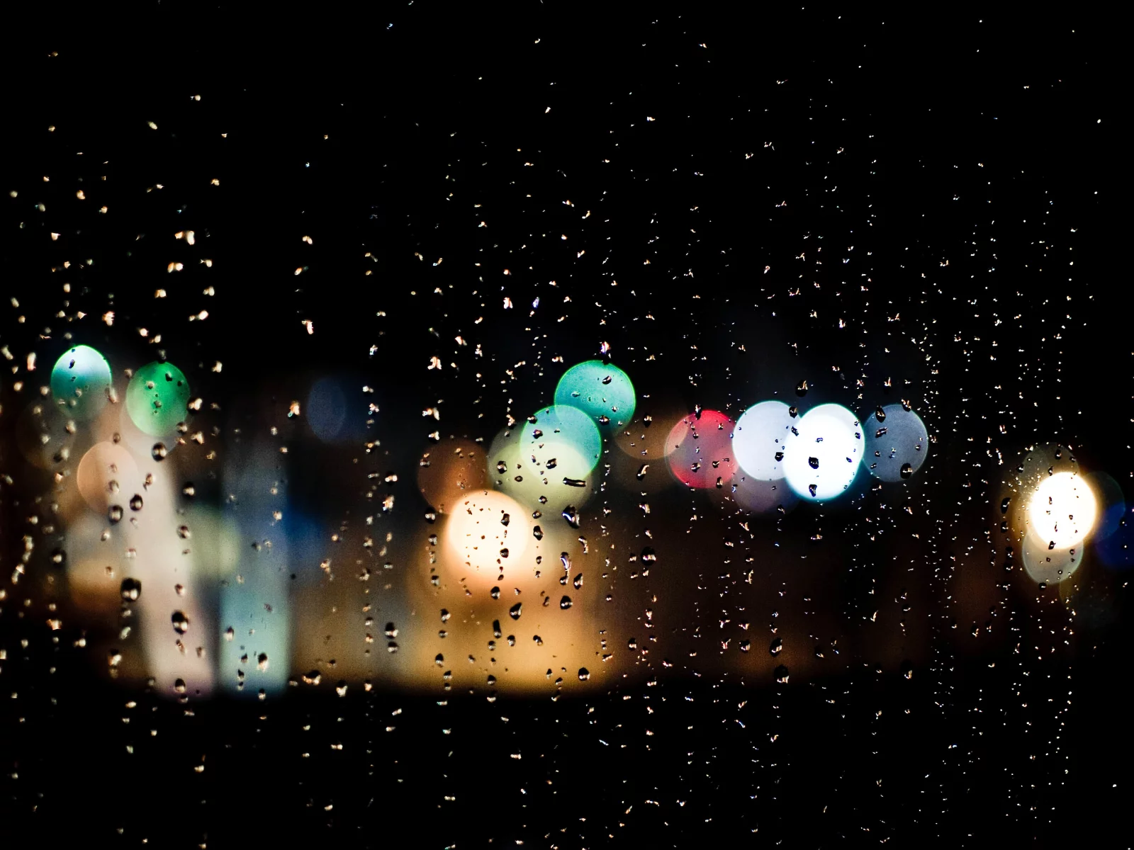 капли, bokeh, дождь, стекло, огни, ночь