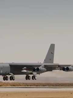 boeing b-52 stratofortress, стратосферная крепость, ввс сша
