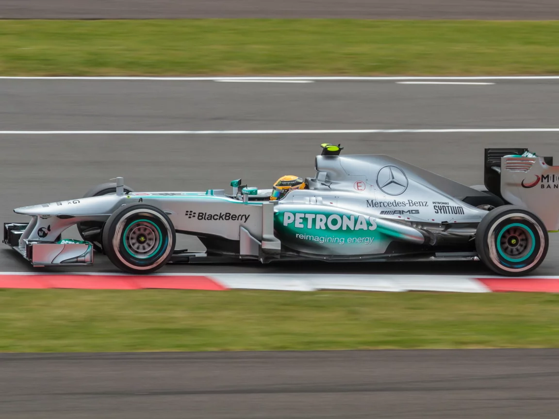 silverstone, f1, lewis hamilton