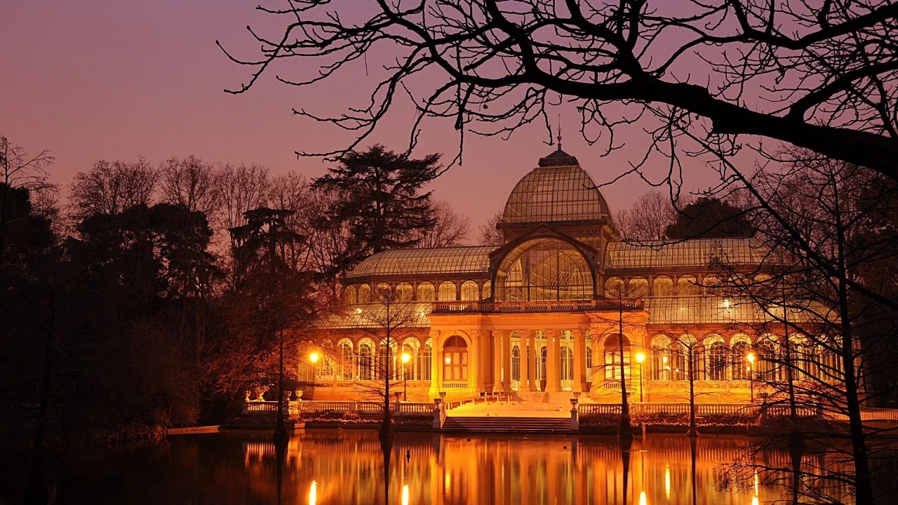 night, lights, park, building, парк, здание, вечер, огни, озеро, вода, отражение