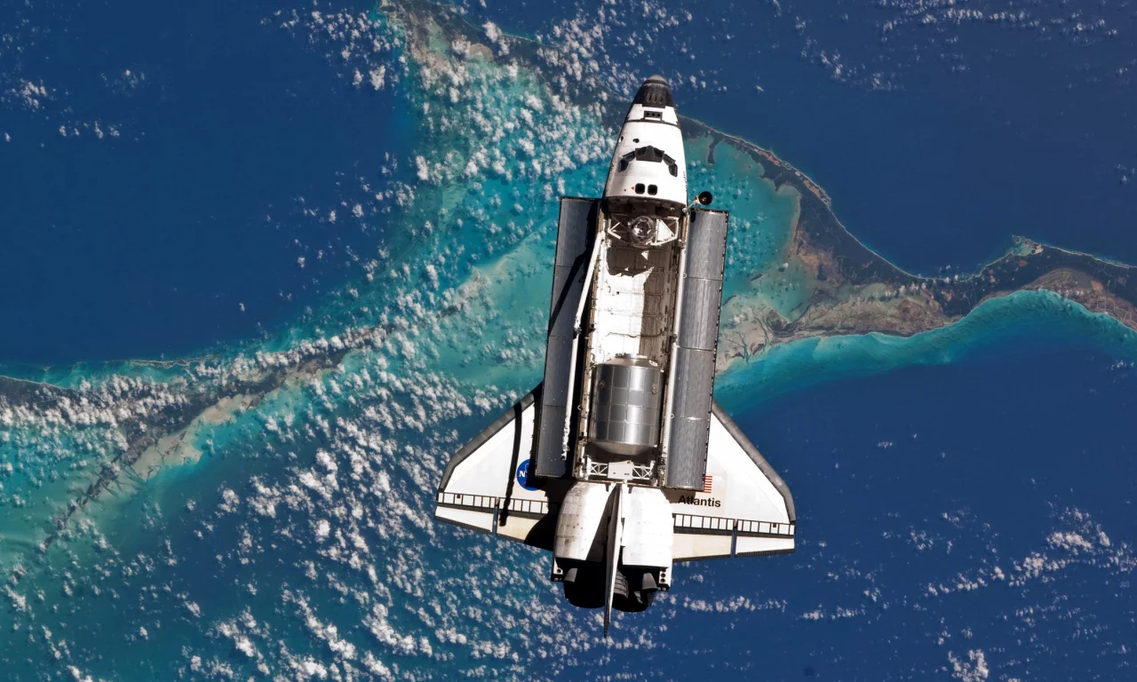ship, shuttle, dock, atlantis, space, orbit, to, willingness, shuttle, satellite, earth, station