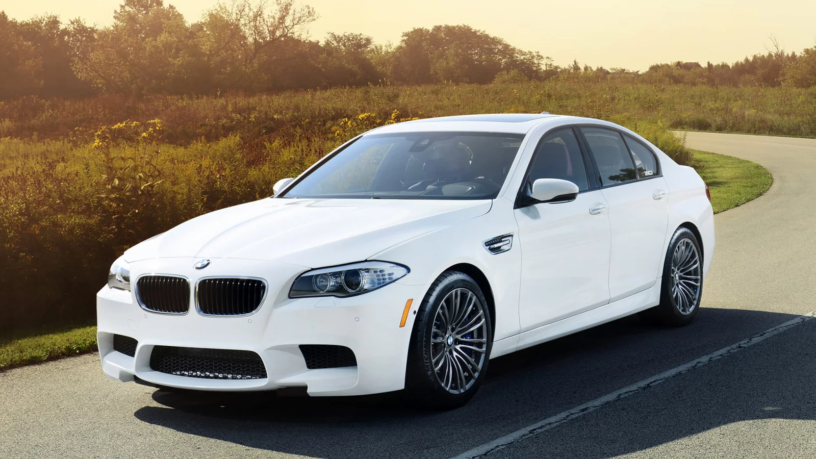 m5, тюнинг, tuning, белый, ind, дорога, bmw, передок, бмв, седан
