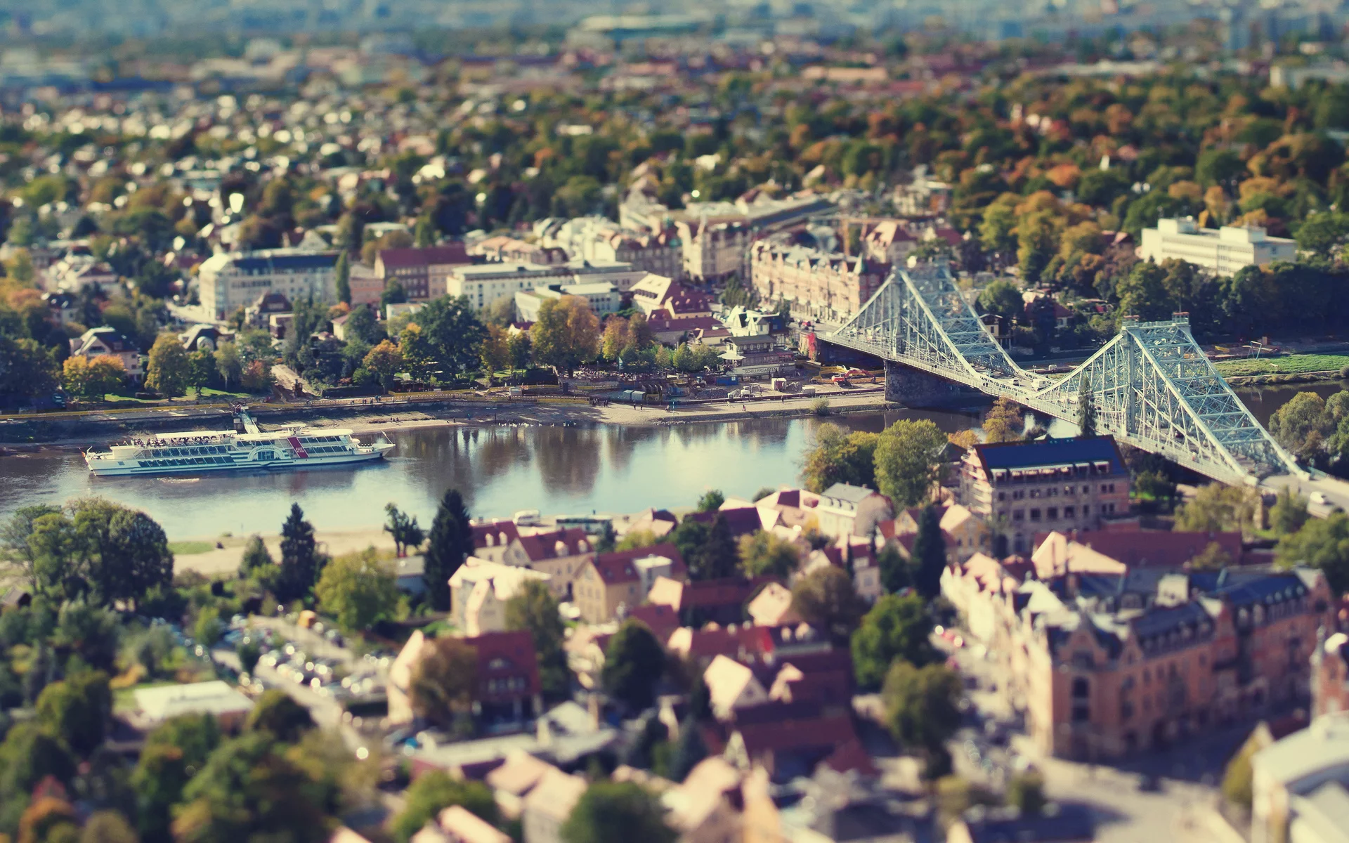 дома, германия, tilt shift, город, река, мост, дрезден, осень