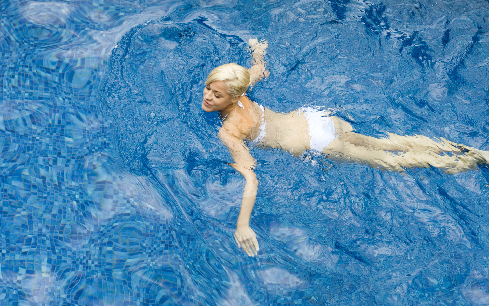 блондинка, купальник, белый, басейн