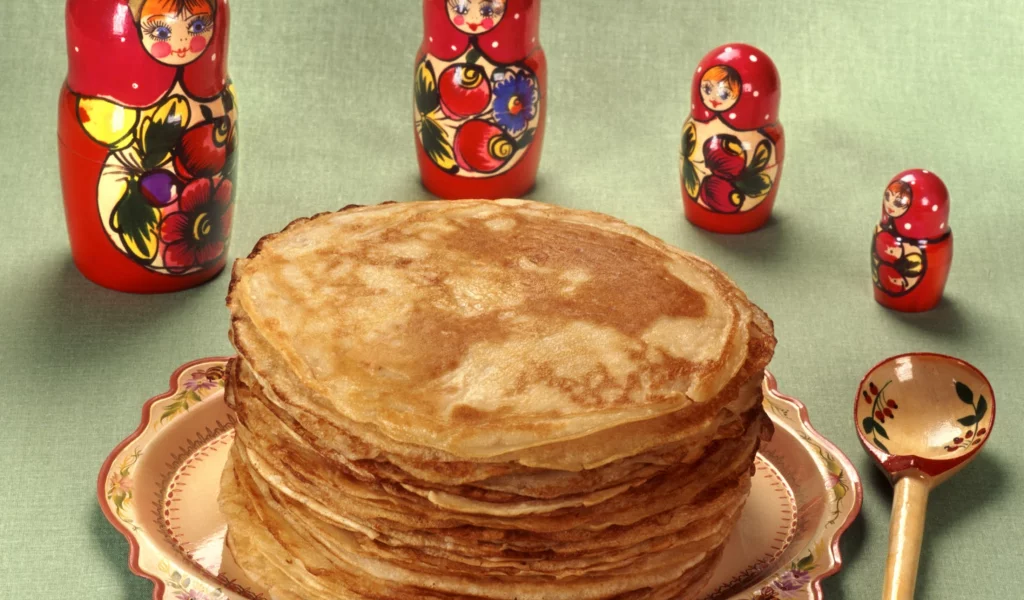 масленица, блины, ложка, матрешки