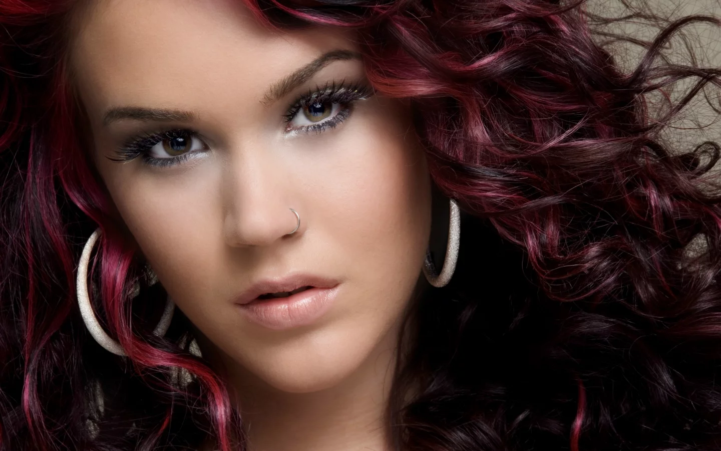 пирсинг, сёрьги, joss stone, крашеная