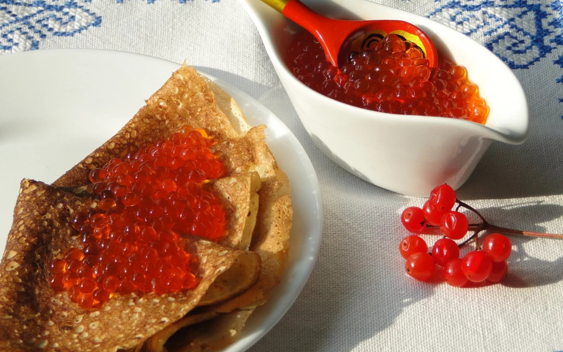 еда, блины, красная икра, фон, обои, блинчики