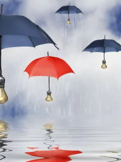вода, зонты, лампочки, зонтики, дождь, отражение