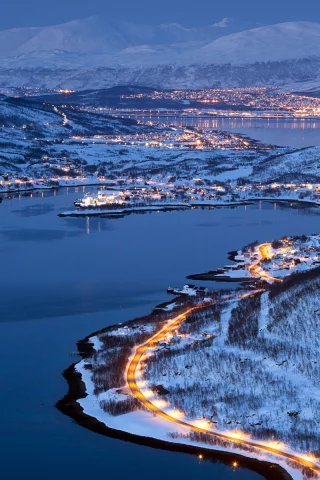 norway, mountains, winter, forest, lights, тромсё, troms__, snow, город, city
