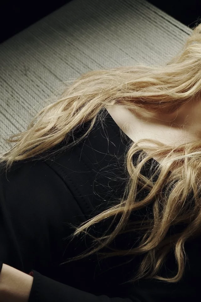 Аврил Лавин, Музыка, Avril Lavigne