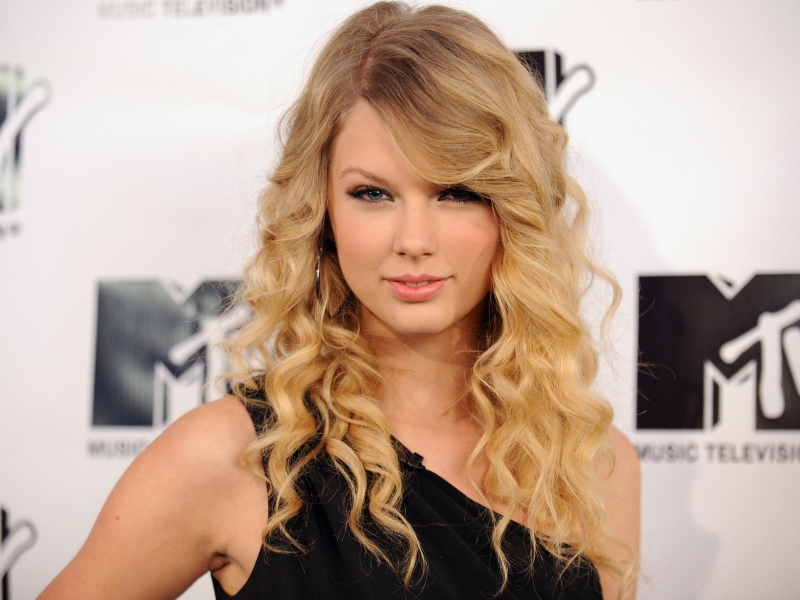 taylor swift, тейлор свифт, взгляд, mtv, блондинка