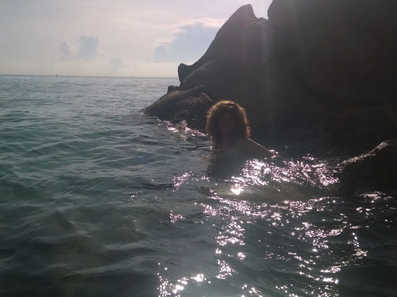 красиво, море, утро, лучи, тень, девушка, скала, сияние