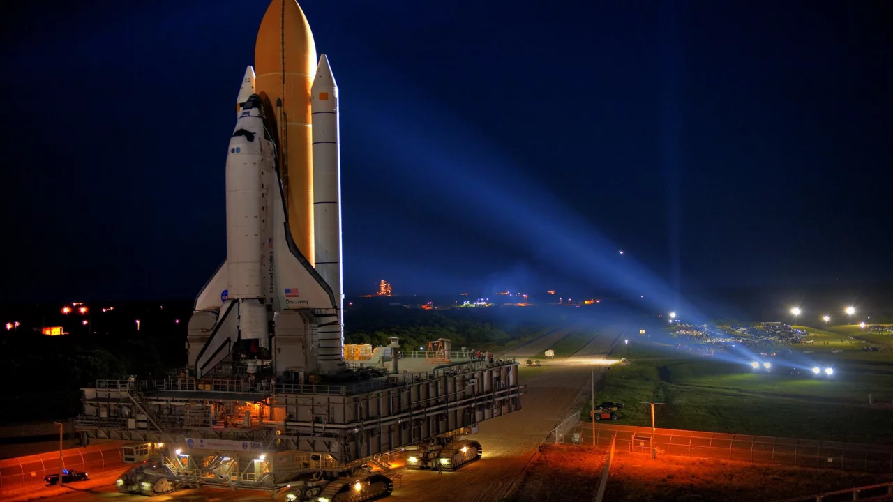 Дискавери, NASA, стартовая площадка, космический челнок