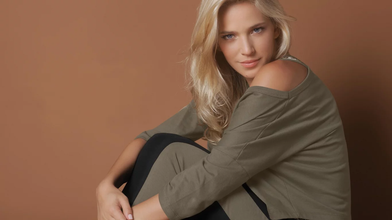модель, луисана лопилато, певица, luisana lopilato, актриса