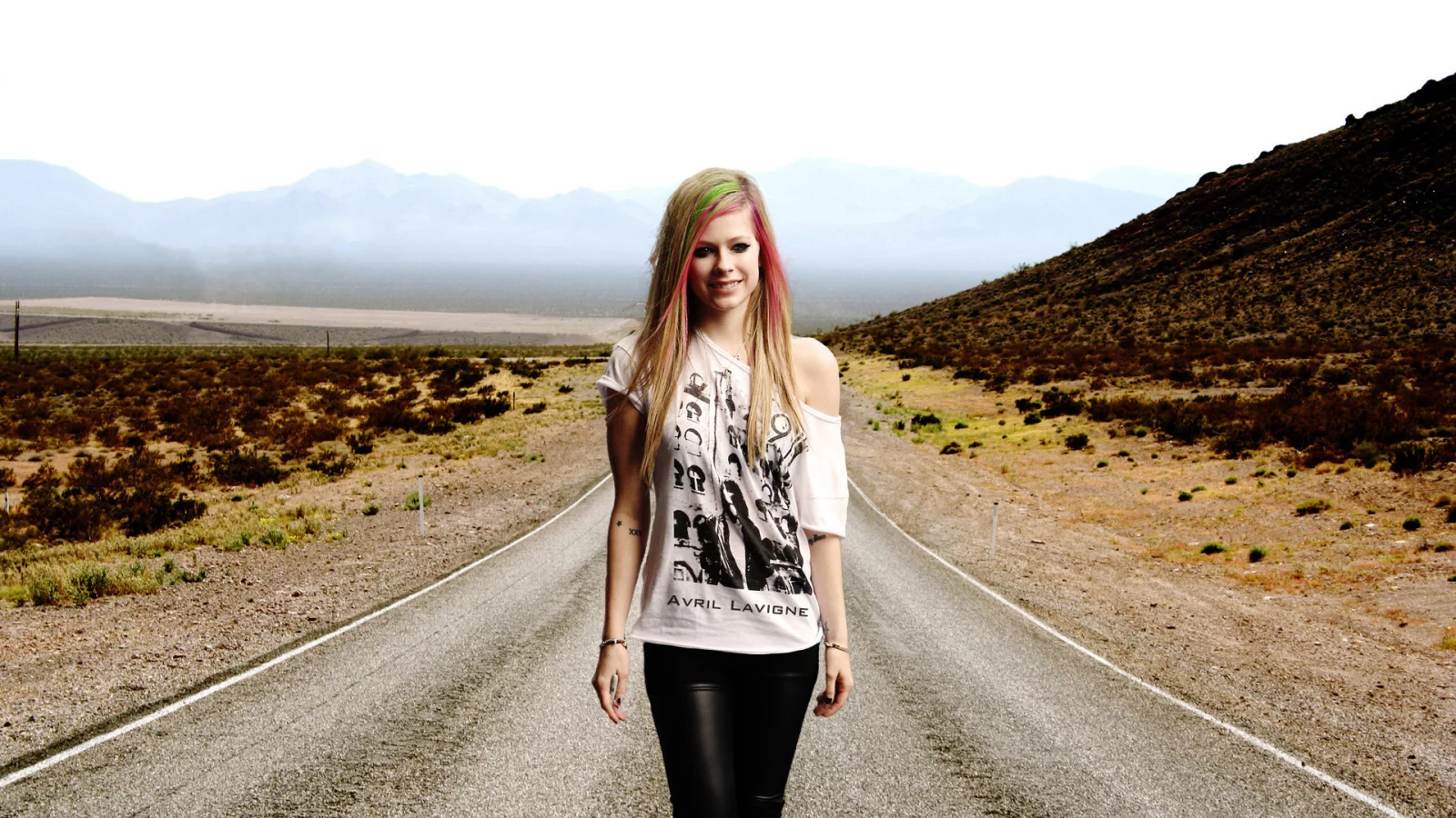 дорога, singer, avril lavigne, горы, девушка, певица, music, the long road