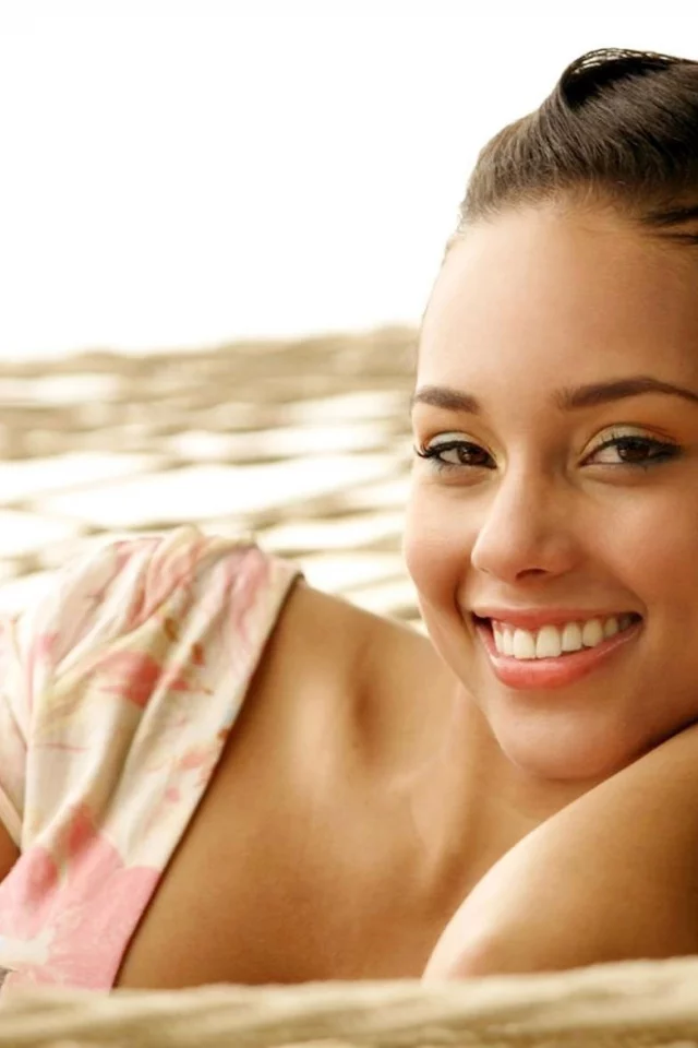  alicia keys, певица, алиша, улыбка, девушка, кис