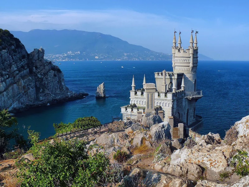 Море, небо, ласточкино гнездо, Крым.