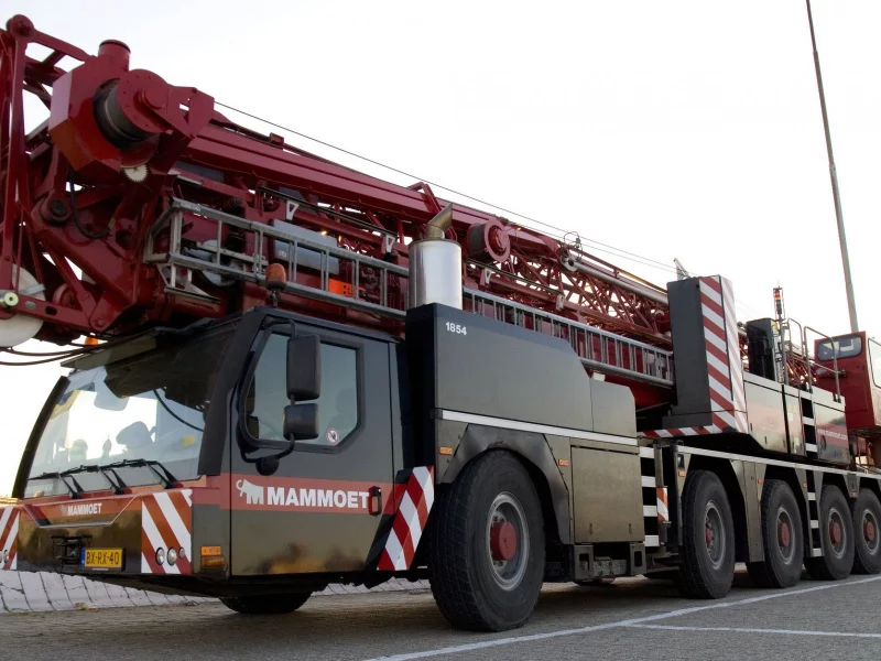 Автокран, MAMMOET, дорога.