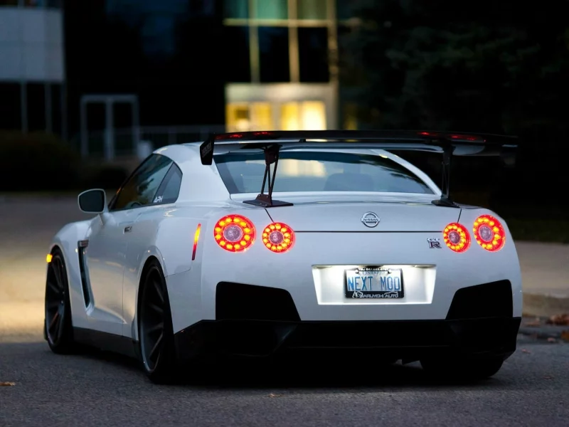 r35, белый, вечер, стоп-сигналы, nissan gtr
