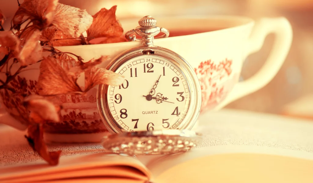 часы, dial, книга, leaves, clock, время, book, time, циферблат, cup