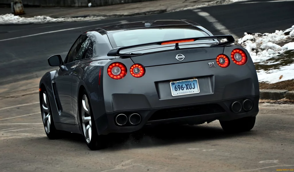 Nissan, GT-R