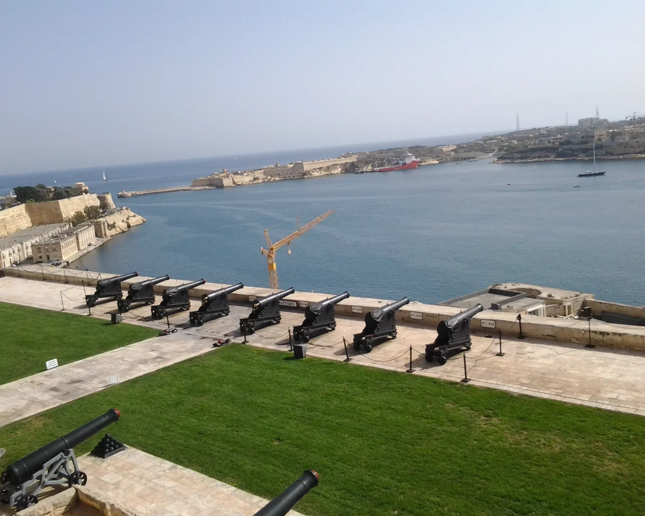 Мальта, Валлетта, Средиземное море, берег, море, небо