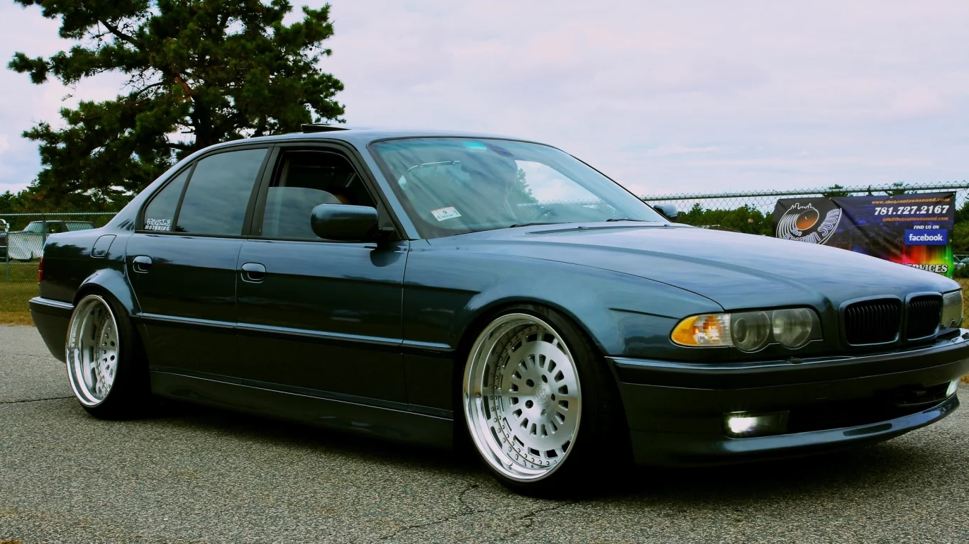 bumer, e38, бумер, тюнинг, семёрка, диски, bmw 740