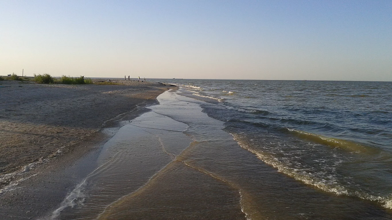 Море, берег, взморье, лиман.