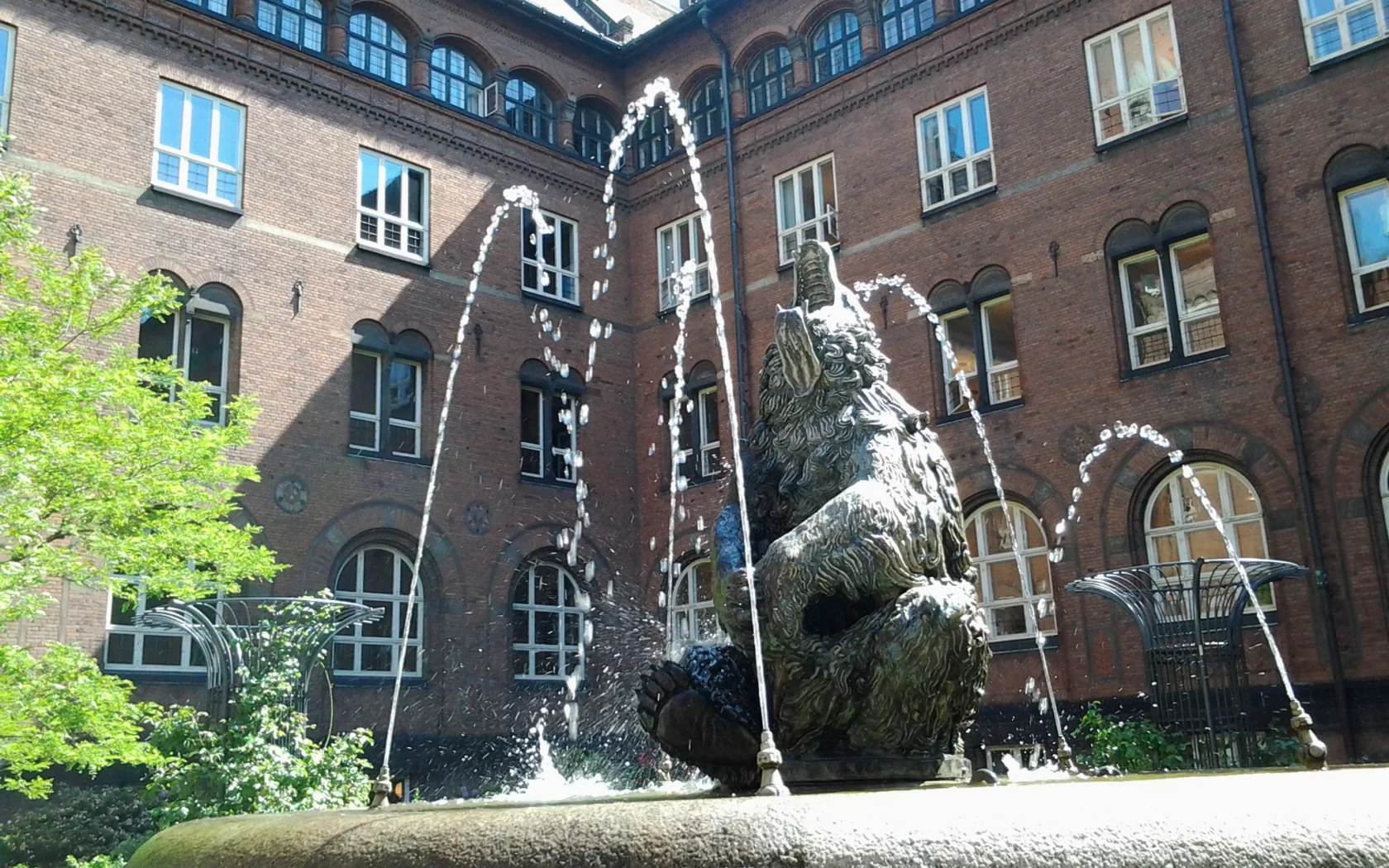 Kongeriget Danmark, Kobenhavn, Королевство Дания, Дания, Копенгаген, фонтан