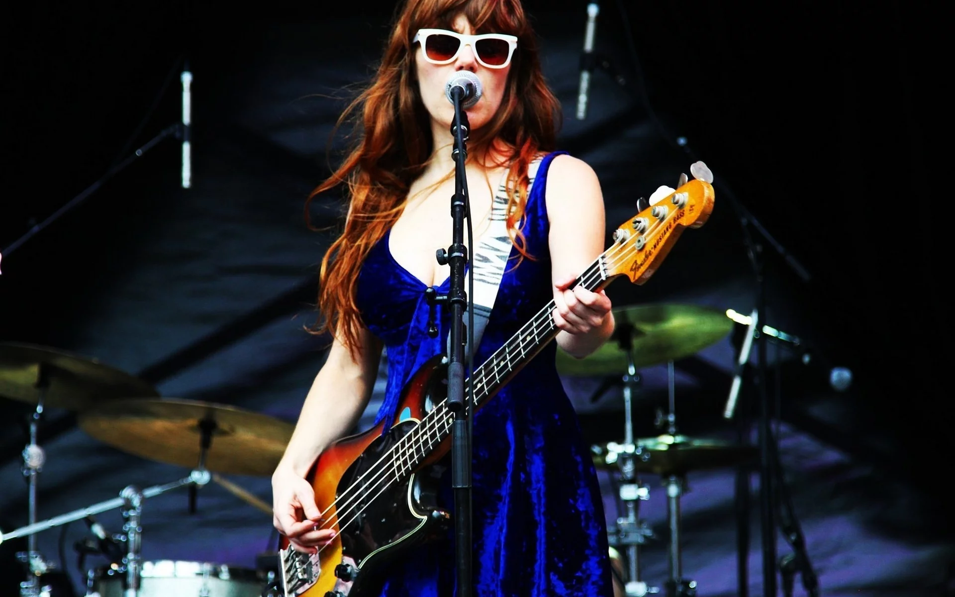 девушка, jenny lewis, сцена, певица, гитара, дженни льюис