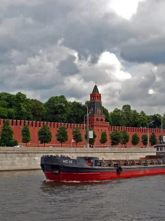 Кремль, Москва, река, судно, баржа.