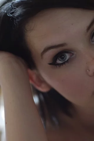 брюнетка, взгляд, пирсинг, модель, симпатичная, mellisa clarke