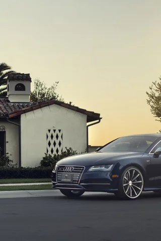 Небо, Солнце, асфальт, дома, машина, Audi S7 V8