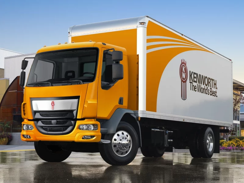 Небо, асфальт, машина, Kenworth