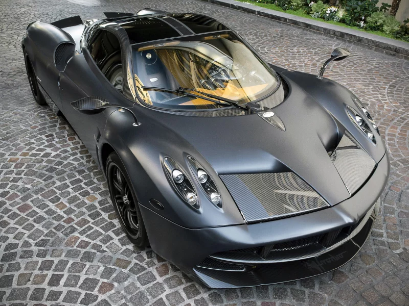 Город, мостовая, спорткар, машина, Pagani Huayra.