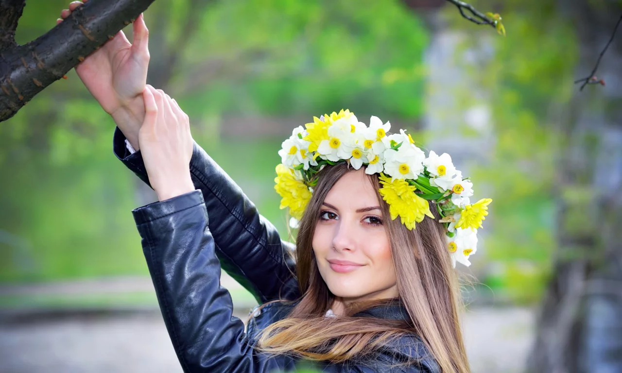куртка, венок, девушка
