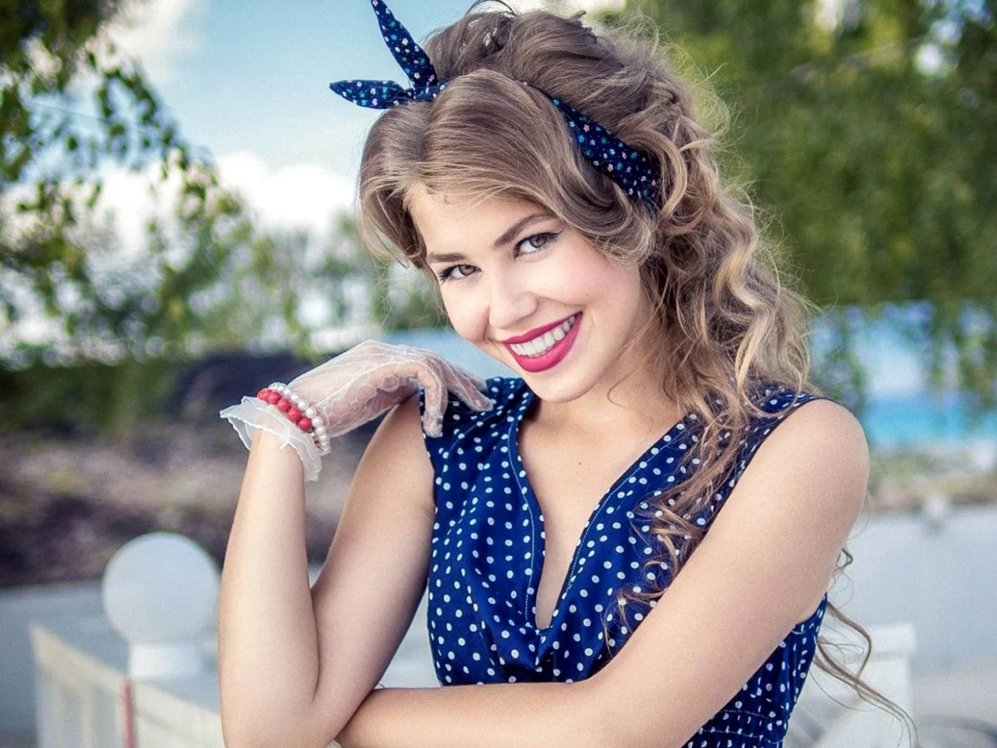 модель, улыбка, глаза