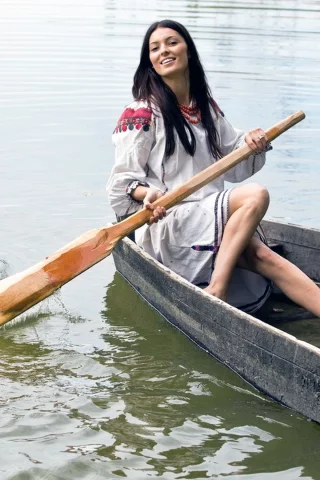 лодка, весло, девушка