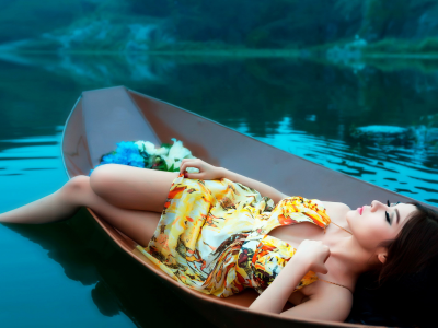 лодка, цветы, девушка