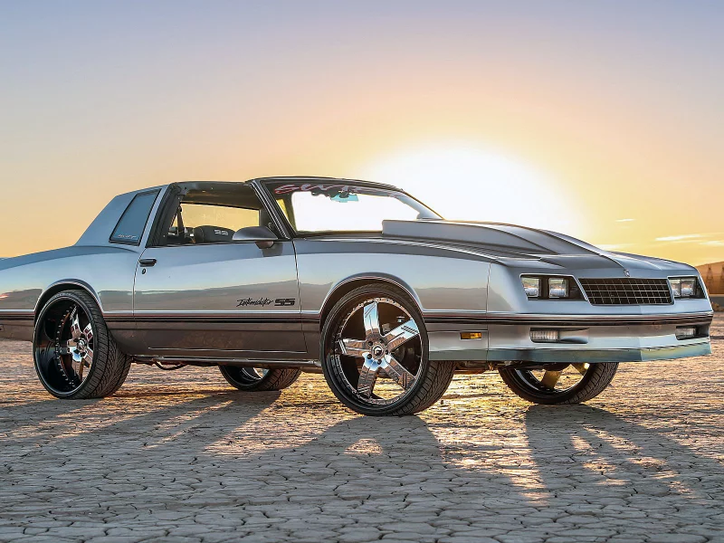 НЕбо, Солнце, восход, машина, Chevrolet Intumidator SS