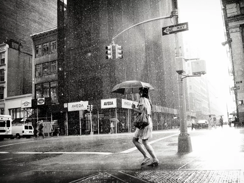 girl, city, megalopolis, weather, woman, cloudy, black-and-white, rain, хонт, loneliness