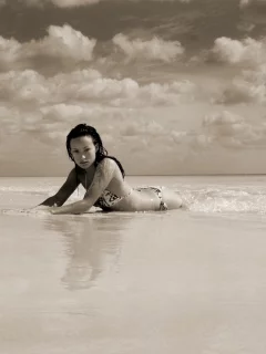 оливия вайлд, облака, океан, небо, пляж, песок, olivia wilde