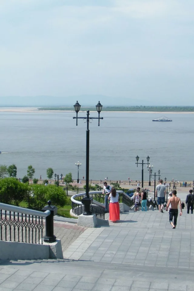 Россия, Хабаровск, вид, Амур, река, ступеньки, город, корабль, пляж, лес, горы