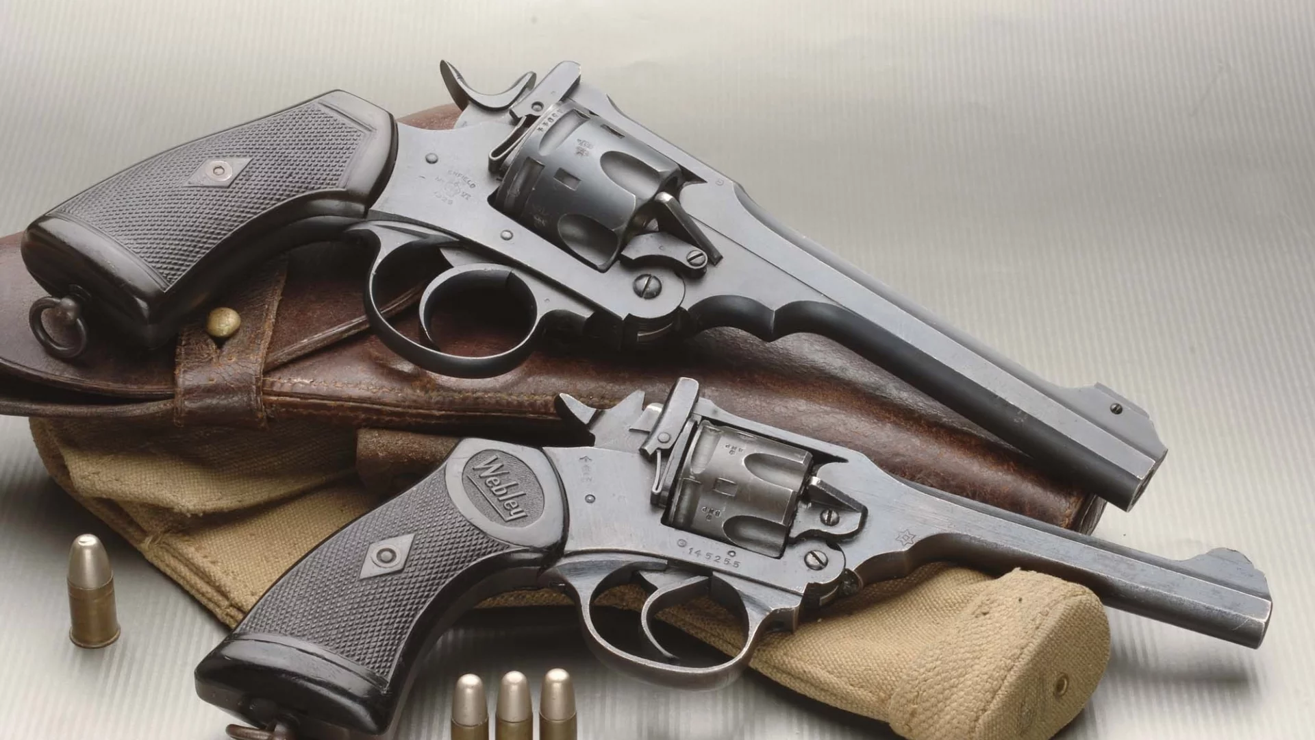 webley &amp;amp; scott mark iv, револьвер, патроны, 2 штуки, revolver