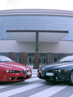 Здание, площадка, авто, Alfa-Romeo Brera, 2005