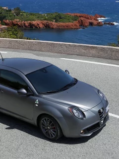 Дорога, поворот, море, авто, Alfa-Romeo-MiTo-Qadrifoglio