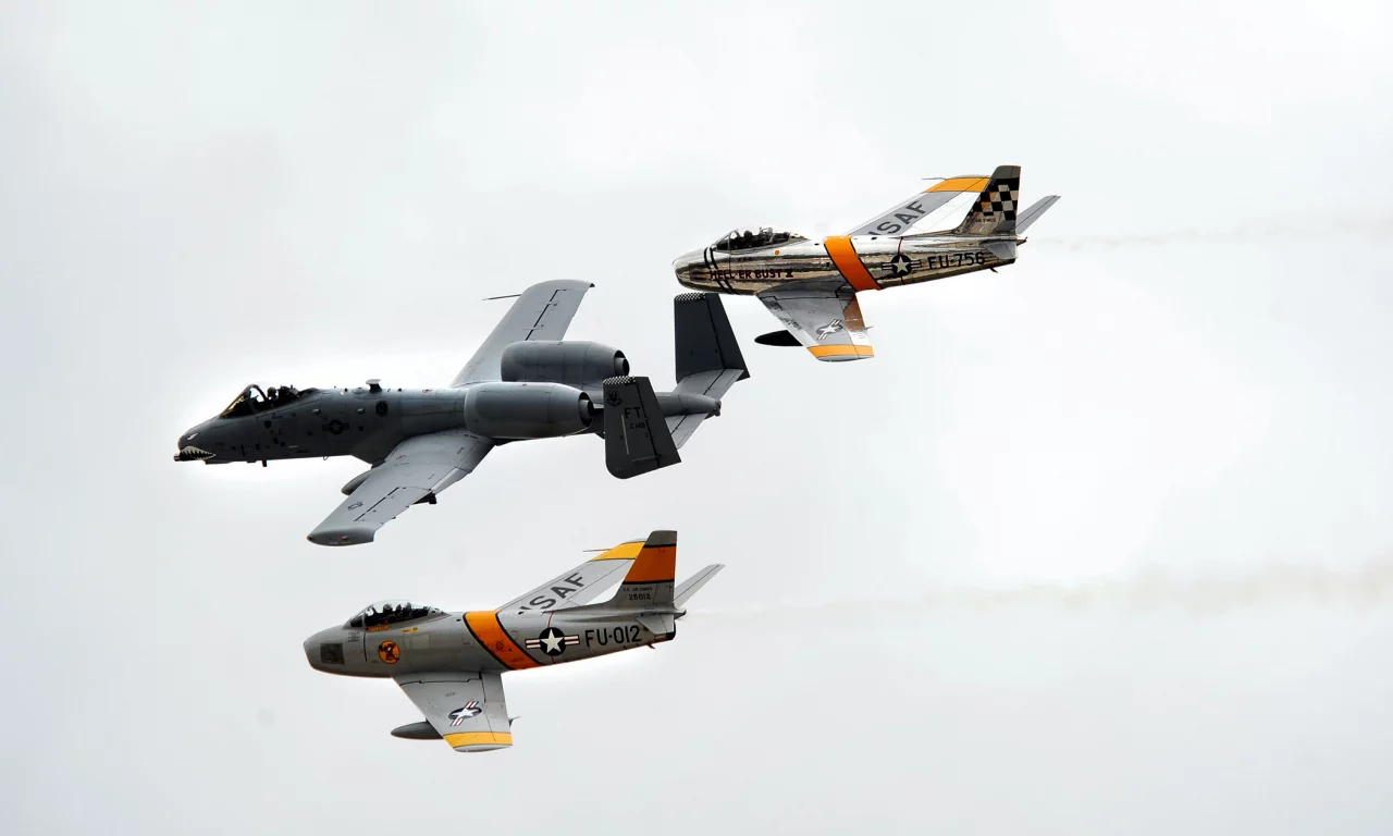 a-10 thunderbolt ii, pilots, flanking, f-86 sabres