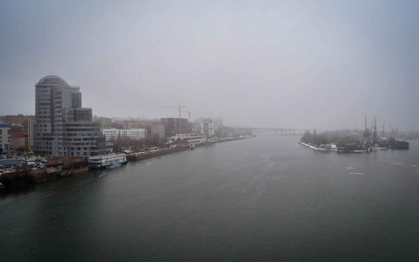Россия, город, Ростов на Дону, река, Дон, туман, зима.