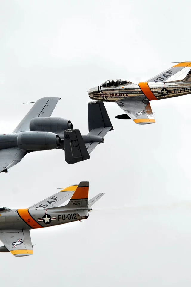 a-10 thunderbolt ii, pilots, flanking, f-86 sabres