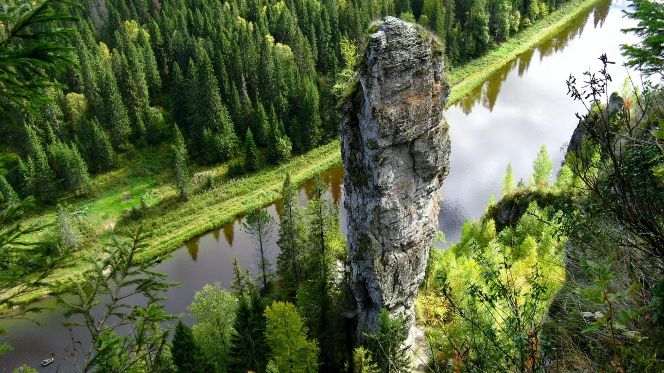 каменная колона, природная